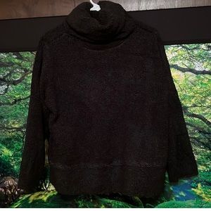 Fleece Teddy Rollins Tuckernuck Pullover NWOT